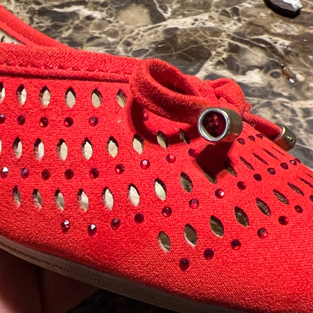J.Renee -flat shoes sz 9.5 in red - Picture 8 of 13